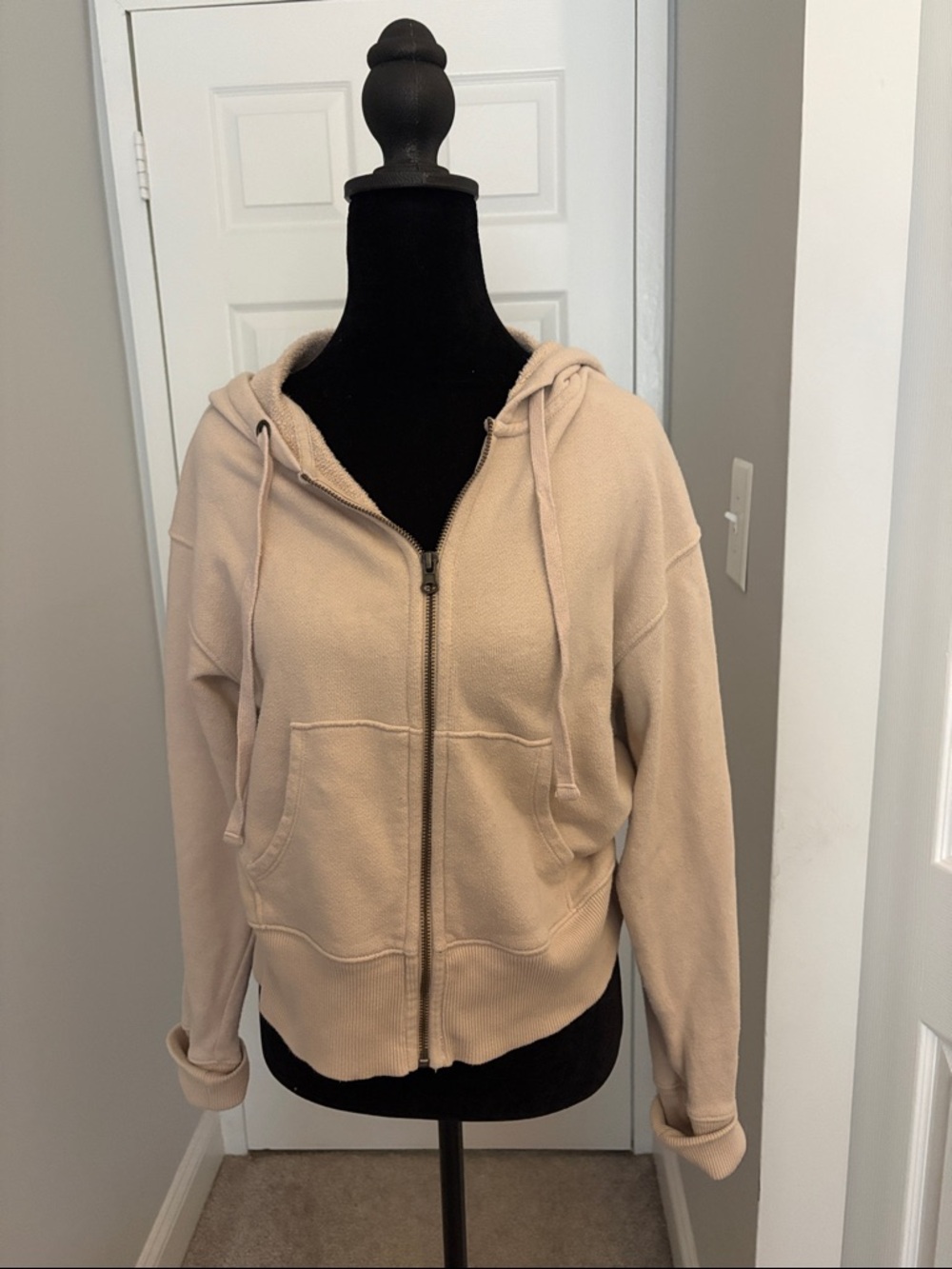 aerie Beige Zip cropped hoodie with pockets